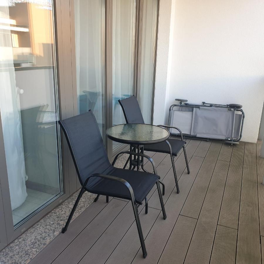 Private Apartment, Aircondition, Hd Tv Pl & De, Wifi, Garage, Fully Equipped, Near Beach Kolobrzeg Exterior photo
